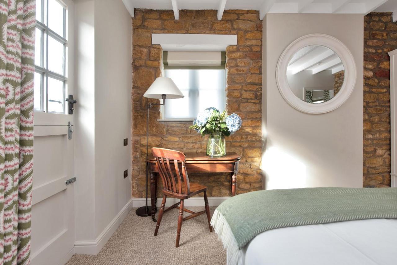 Готель The Nevill Arms Medbourne Екстер'єр фото